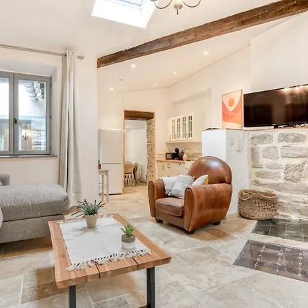 Casa vacanze Au Pied De La Cité - Terrasse - Climatisation - Wifi Carcassonne